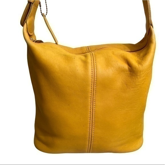 Coach vintage yellow leather soho bucket mini bag rare - Picture 1 of 15